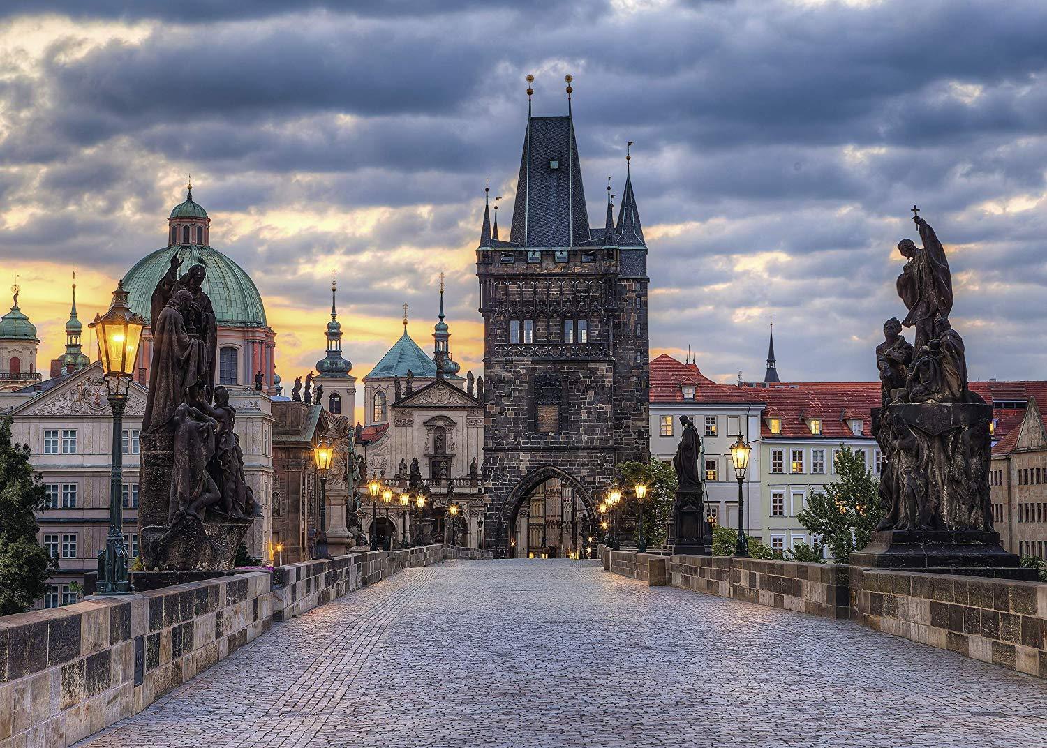 Across Charles Bridge at Dawn Puzzle 1000p